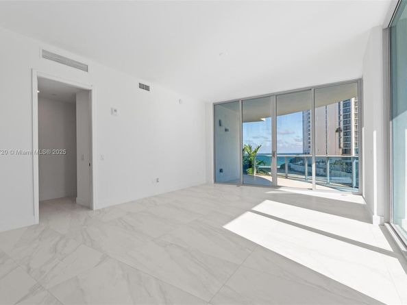 17550 Collins 501, Sunny Isles Beach FL 33160
