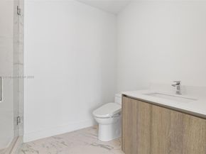 17550 Collins 501, Sunny Isles Beach FL 33160