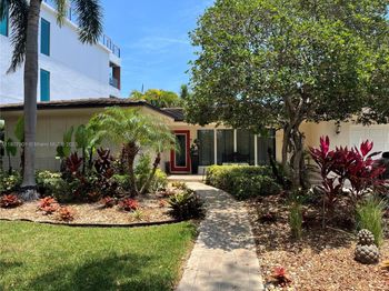 13105 Coronado Dr