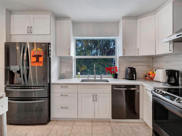 2700 SW 34th Ave, Fort Lauderdale FL 33312