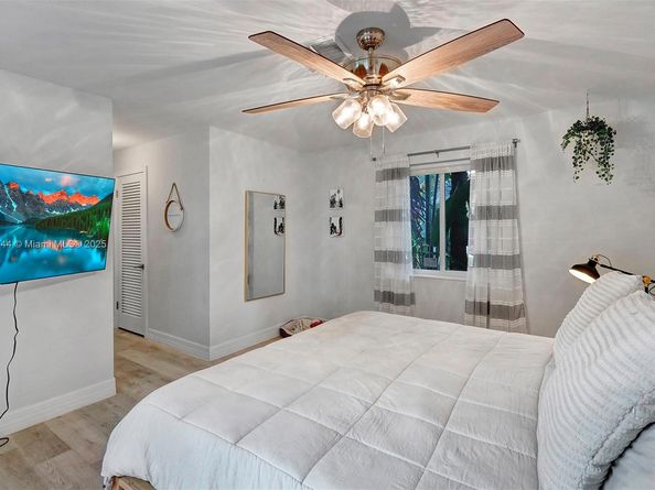 2700 SW 34th Ave, Fort Lauderdale FL 33312