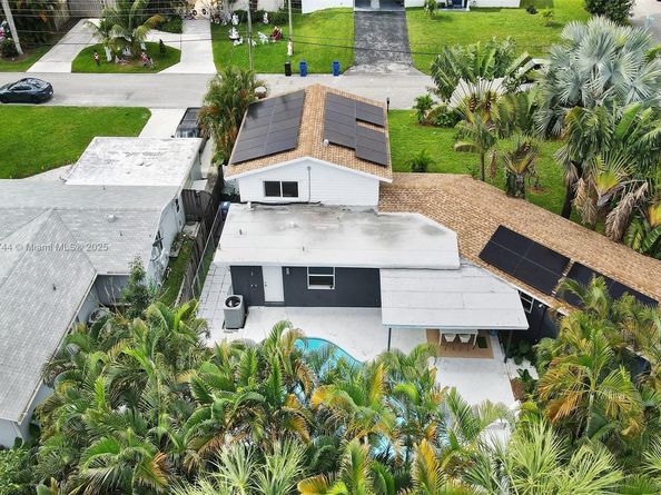 2700 SW 34th Ave, Fort Lauderdale FL 33312