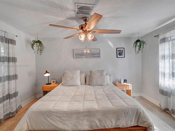 2700 SW 34th Ave, Fort Lauderdale FL 33312