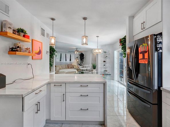 2700 SW 34th Ave, Fort Lauderdale FL 33312