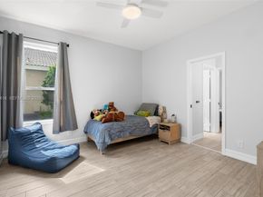 7476 Brunswick Cir, Boynton Beach FL 33472