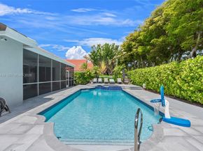 7476 Brunswick Cir, Boynton Beach FL 33472