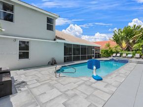 7476 Brunswick Cir, Boynton Beach FL 33472