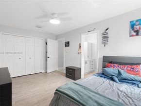7476 Brunswick Cir, Boynton Beach FL 33472