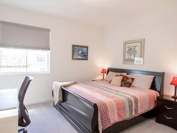 1432 SE 26th Rd, Homestead FL 33035