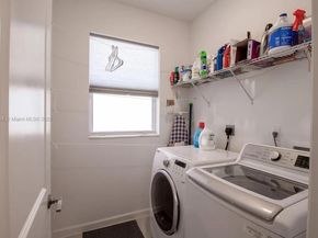 1432 SE 26th Rd, Homestead FL 33035