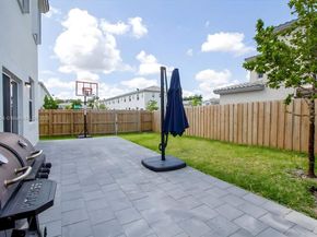 1432 SE 26th Rd, Homestead FL 33035