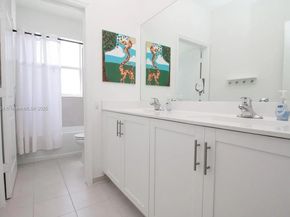 1432 SE 26th Rd, Homestead FL 33035