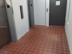 900 SW 84th Ave 301E, Miami FL 33144