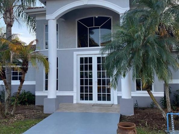 15422 SW 284th St 7104, Homestead FL 33033