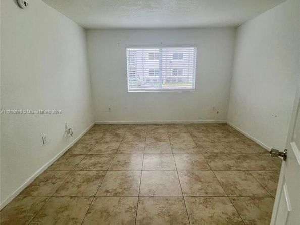 15422 SW 284th St 7104, Homestead FL 33033