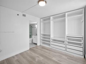 850 N Miami Ave W1804, Miami FL 33136