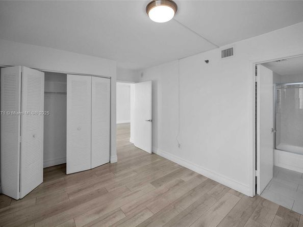 850 N Miami Ave W1804, Miami FL 33136