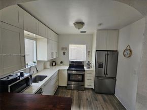 1020 SW 33rd Ave, Miami FL 33135
