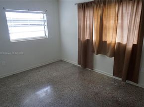 6200 Fletcher St, Hollywood FL 33023