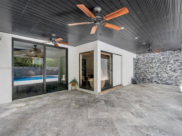 5811 SW 33 Ter, Hollywood FL 33312