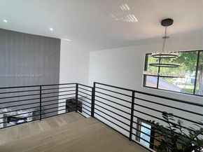 5811 SW 33 Ter, Hollywood FL 33312