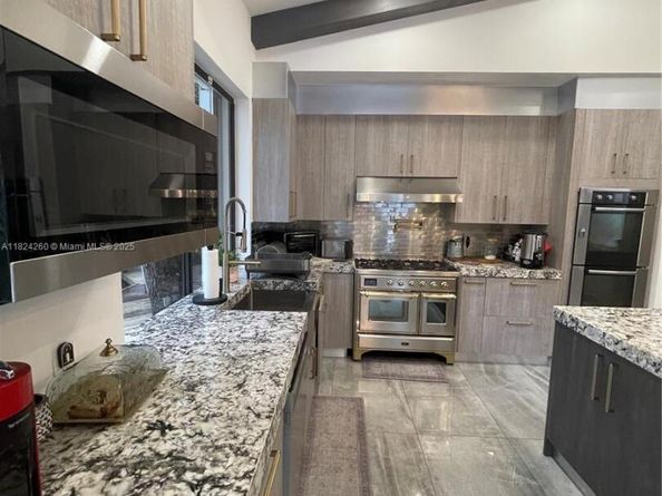 5811 SW 33 Ter, Hollywood FL 33312