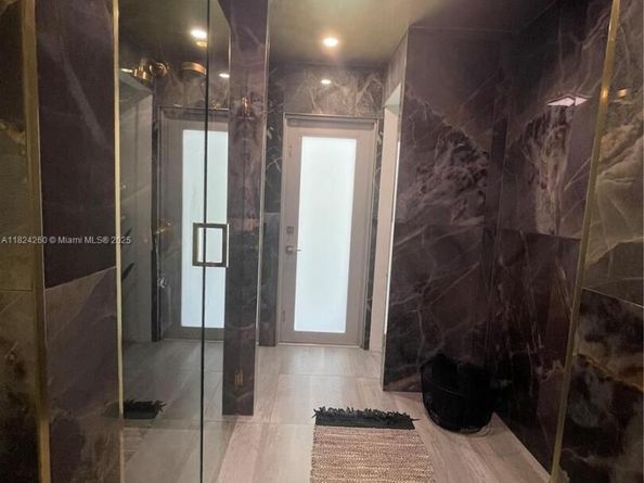 5811 SW 33 Ter, Hollywood FL 33312