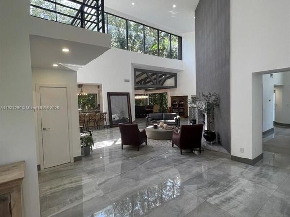 5811 SW 33 Ter, Hollywood FL 33312
