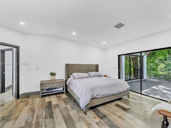 5811 SW 33 Ter, Hollywood FL 33312