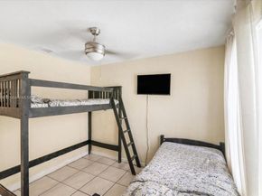 4371 SW 24th St, Fort Lauderdale FL 33317