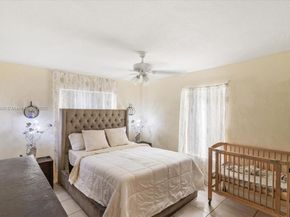 4371 SW 24th St, Fort Lauderdale FL 33317