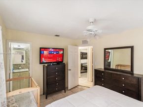 4371 SW 24th St, Fort Lauderdale FL 33317