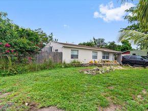 4371 SW 24th St, Fort Lauderdale FL 33317