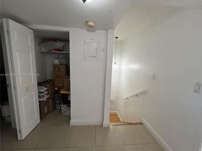 9240 Fontainebleau Blvd 207, Miami FL 33172