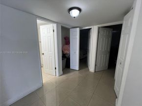 9240 Fontainebleau Blvd 207, Miami FL 33172