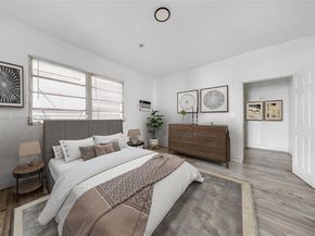 1342 NW 1st St, Miami FL 33125