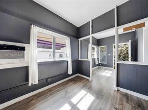 1342 NW 1st St, Miami FL 33125