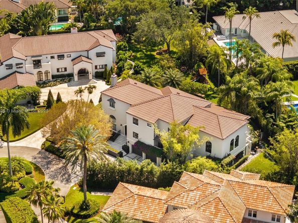 Undisclosed Address #A11817029, Coral Gables FL 33143