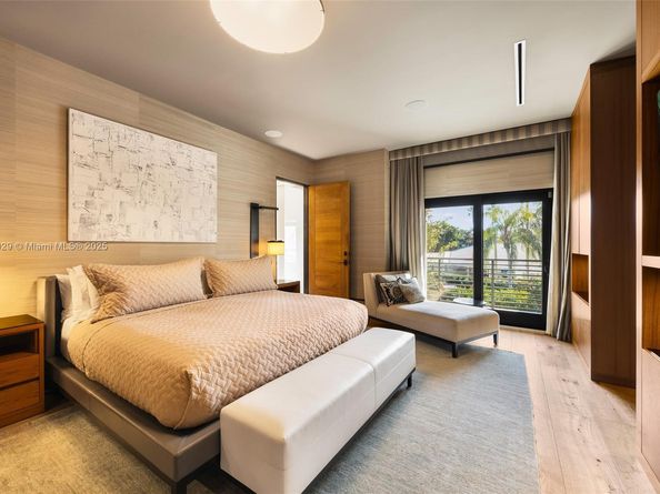 Undisclosed Address #A11817029, Coral Gables FL 33143