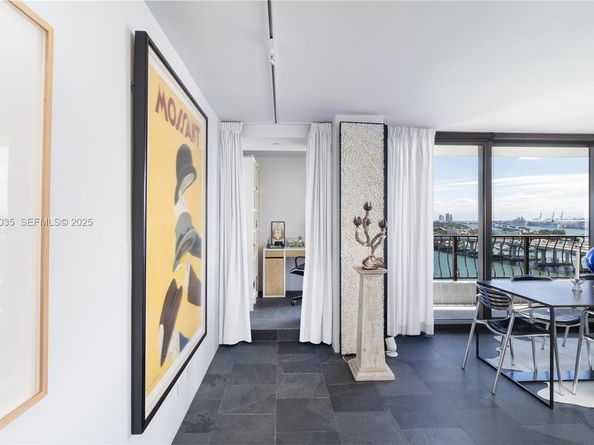 555 NE 15th St 20A, Miami FL 33132