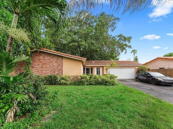 11260 NW 41st Street, Coral Springs FL 33065
