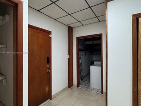 500 SW 39th Ct, Miami FL 33134