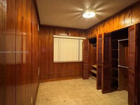 500 SW 39th Ct, Miami FL 33134