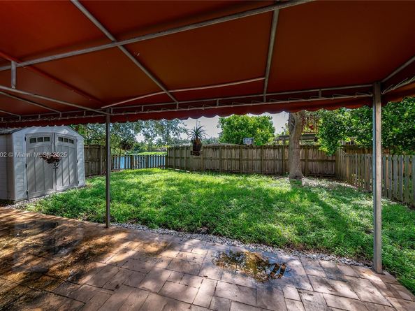 2605 NE 41st Cir, Homestead FL 33033