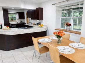 1531 NE 35th St, Oakland Park FL 33334