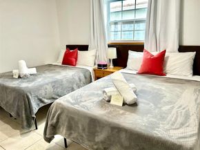 1531 NE 35th St, Oakland Park FL 33334