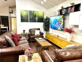 1531 NE 35th St, Oakland Park FL 33334