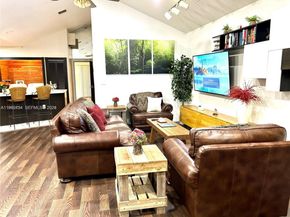 1531 NE 35th St, Oakland Park FL 33334