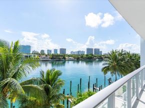 10201 E Bay Harbor Dr 304, Bay Harbor Islands FL 33154