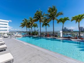 10201 E Bay Harbor Dr 304, Bay Harbor Islands FL 33154